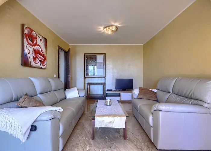 Sonja By Interhome Ližnjan