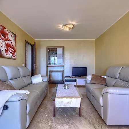 Sonja By Interhome Ližnjan