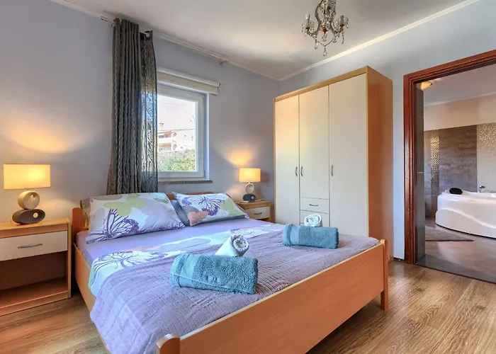 Semesterbostad Sonja By Interhome