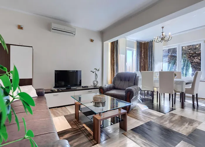 Semesterbostad Sonja By Interhome